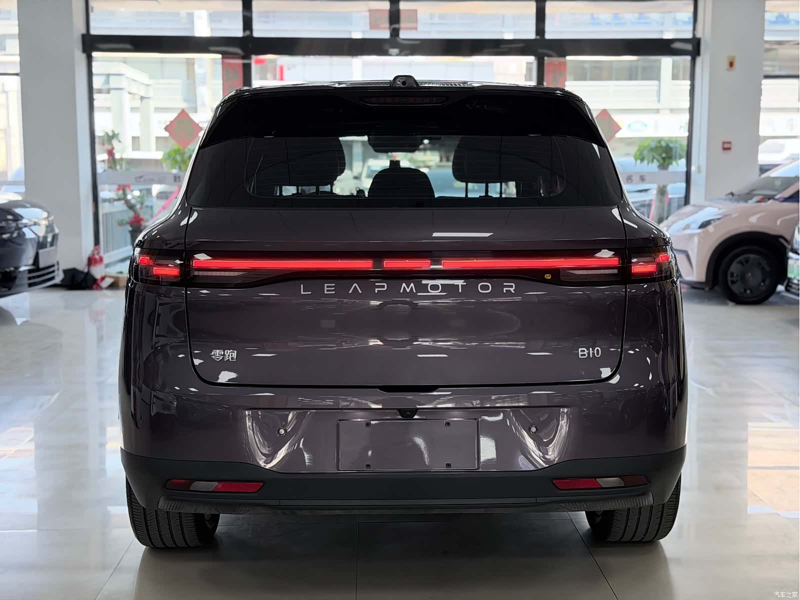Leapmotor B10, 2026 все фото