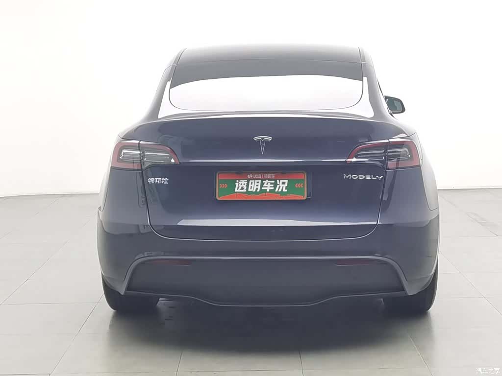 Tesla Model Y, 2024 4