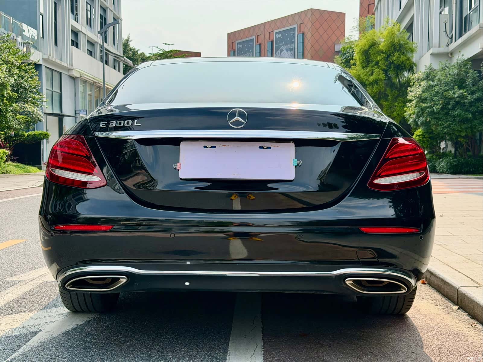 Mercedes-Benz E-Class, 2020 18