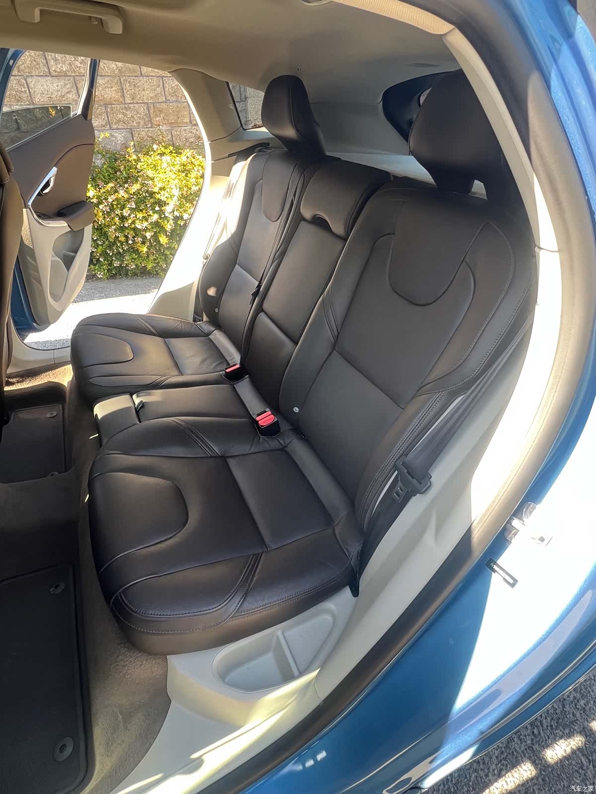 Volvo V40, 2016 12