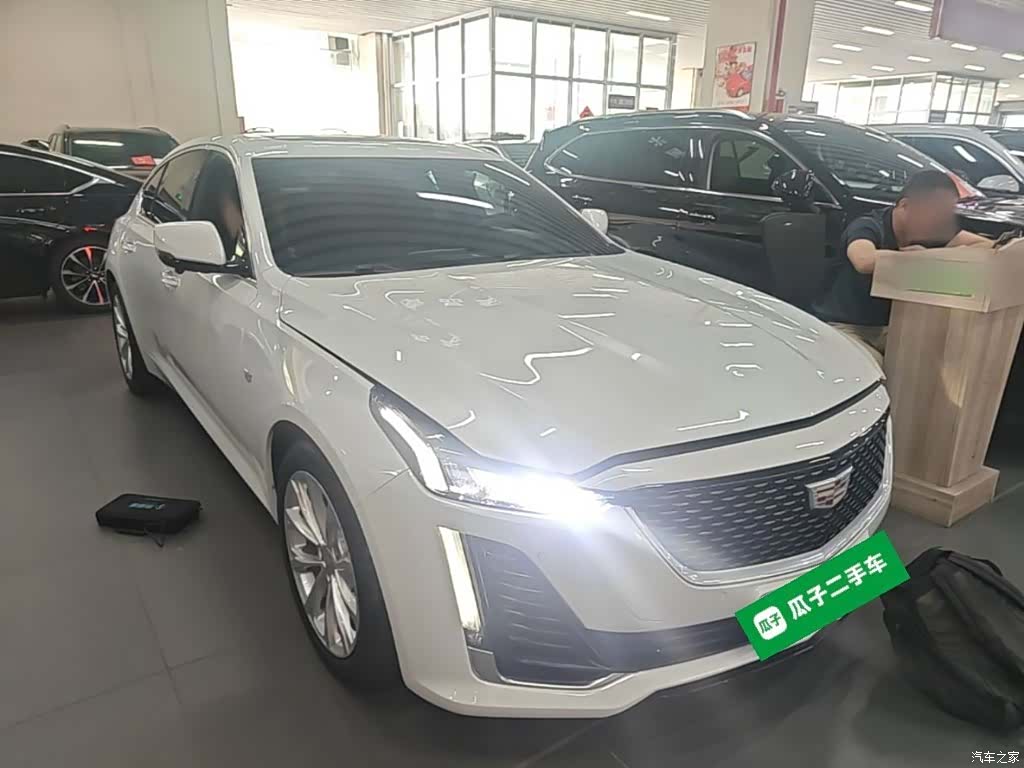 Cadillac CT5, 2026 4