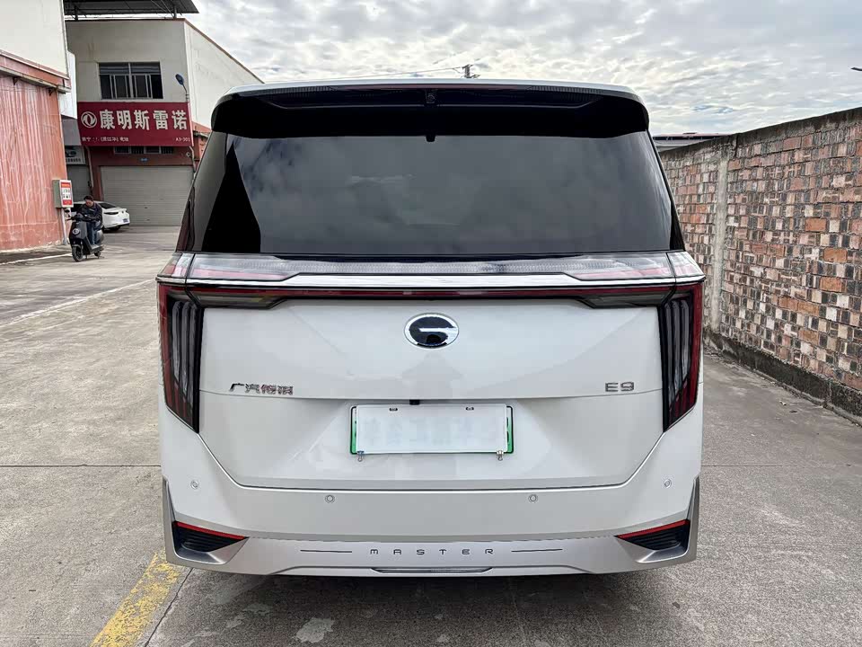 Trumpchi Trumpchi E9