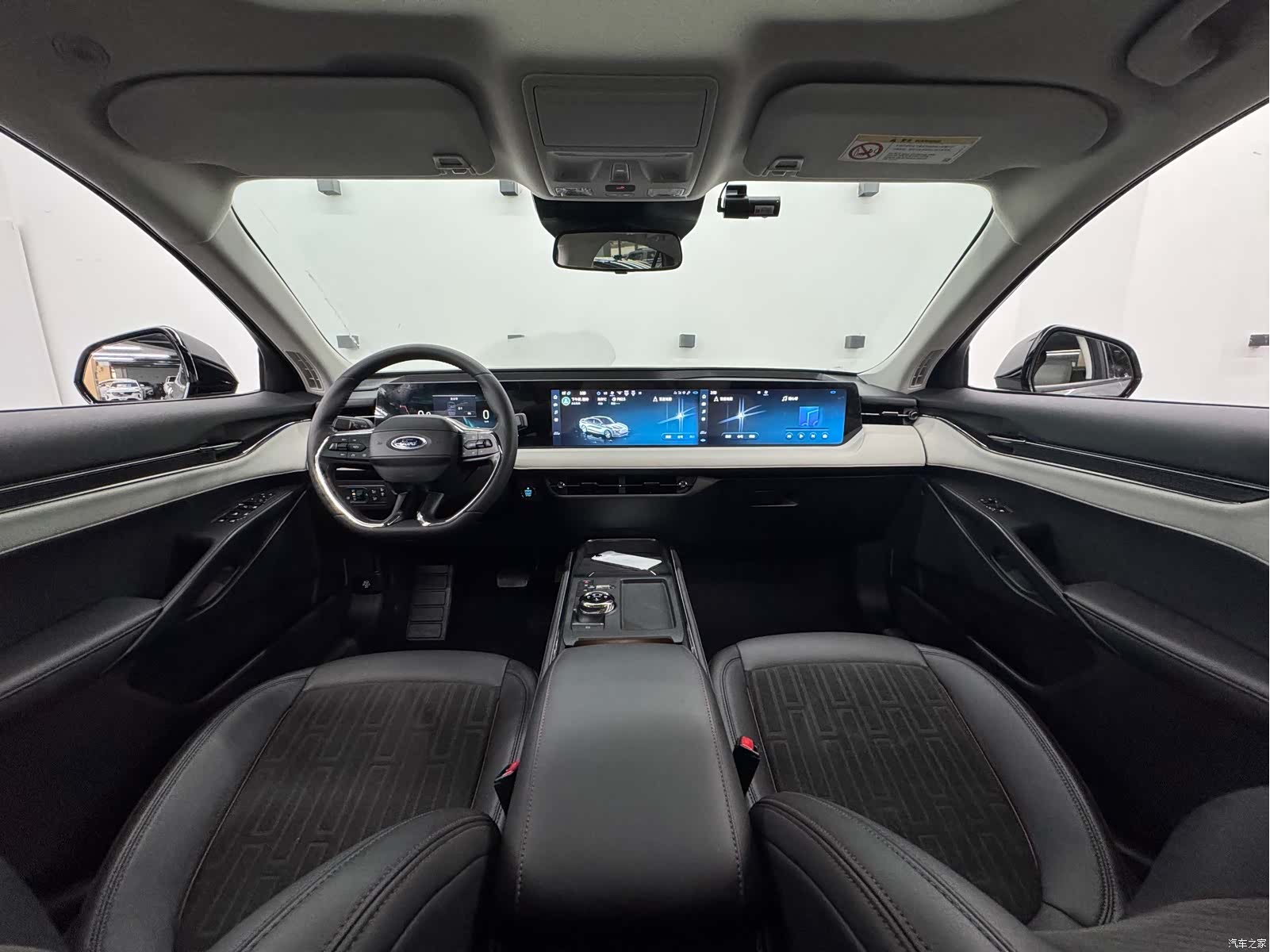 Ford Mondeo, 2022 8