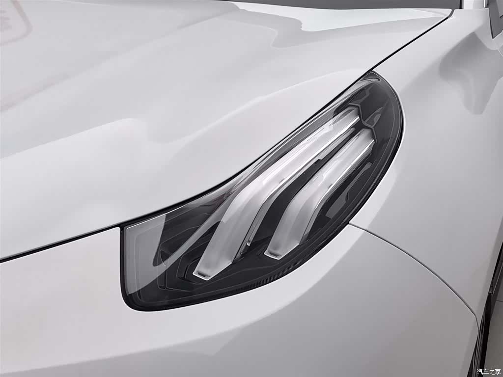 Lynk & Co 02, 2022 7