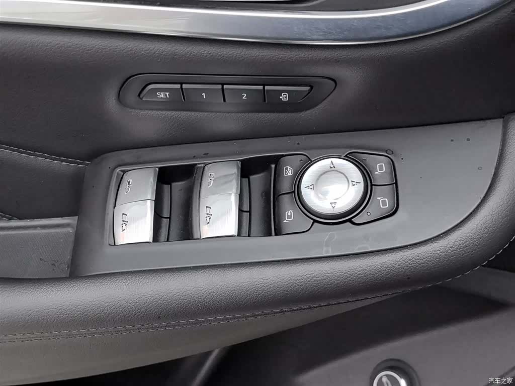 Buick Enclave, 2022 9