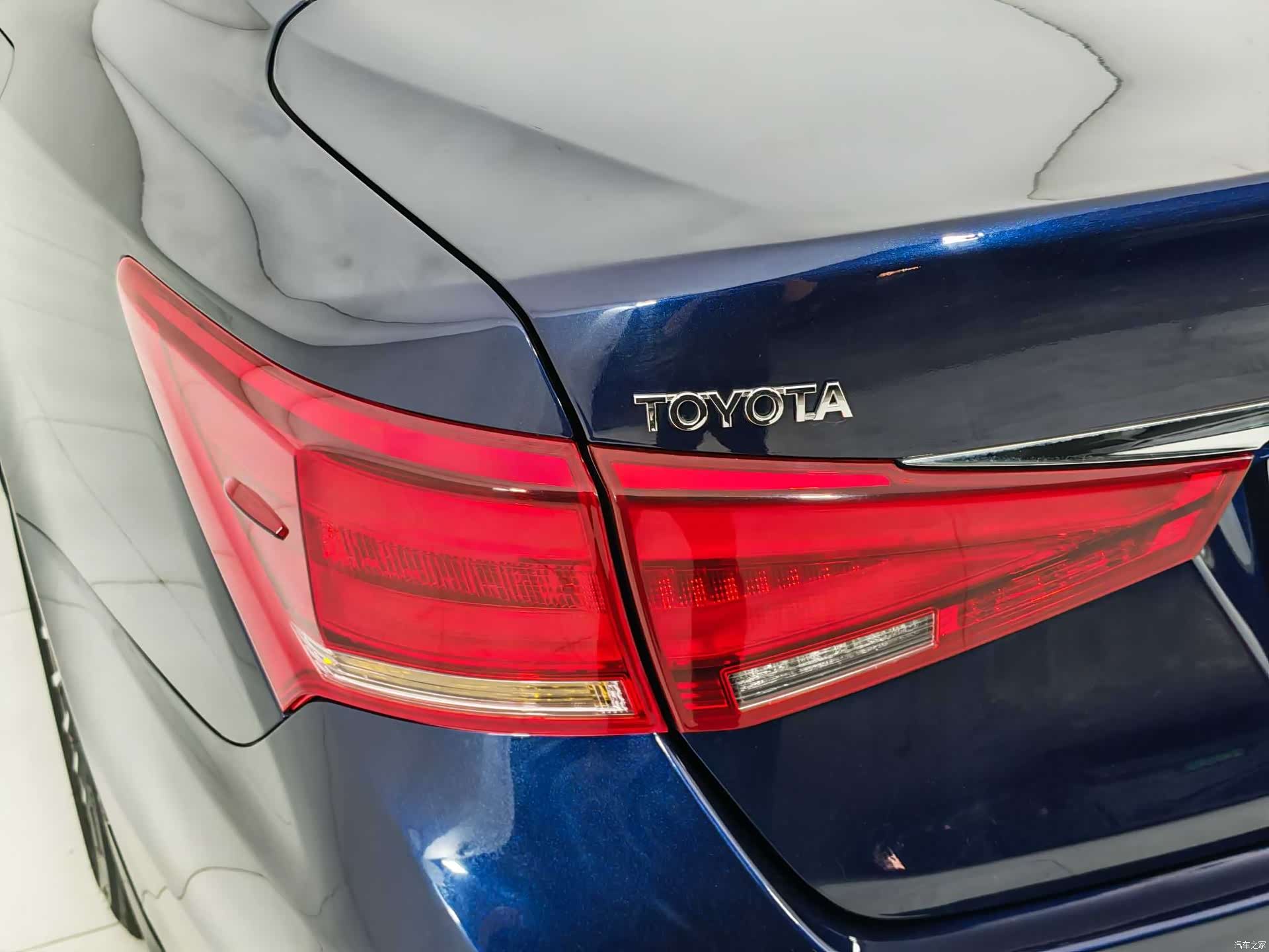 Toyota Crown, 2018 7