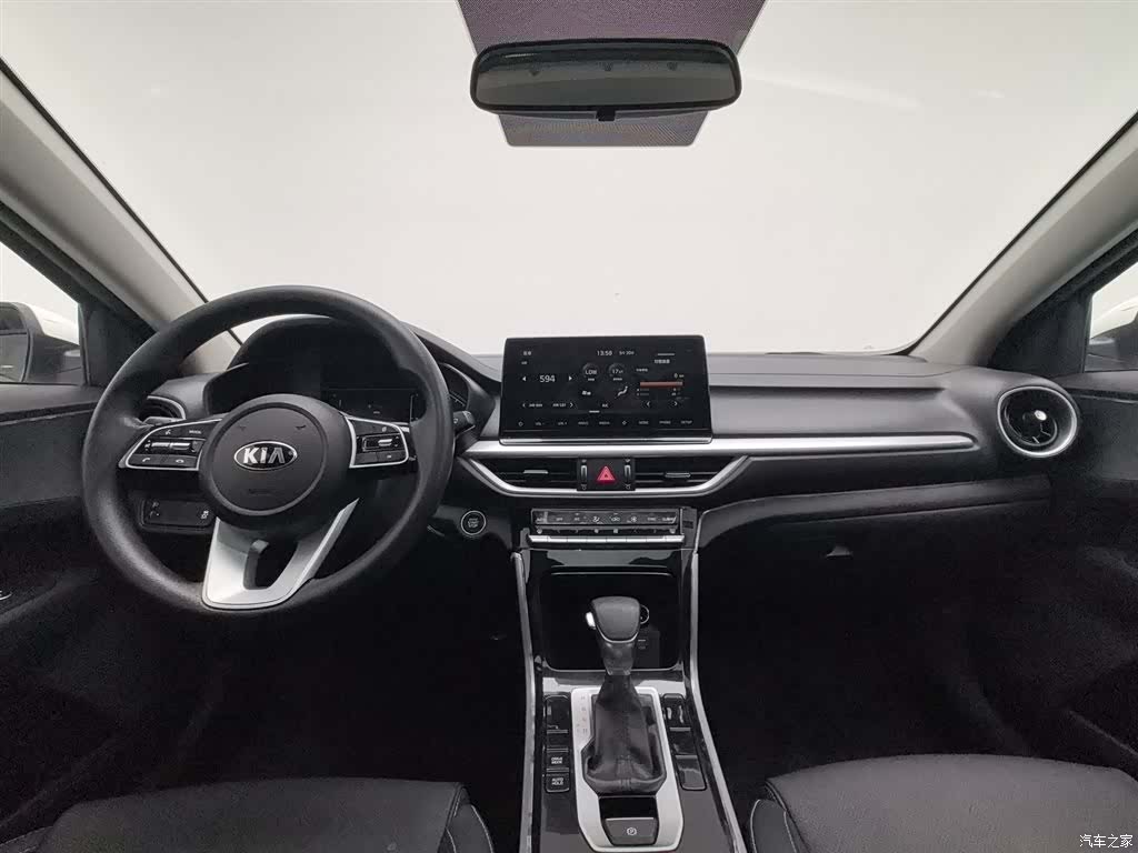 Kia K3, 2021 все фото