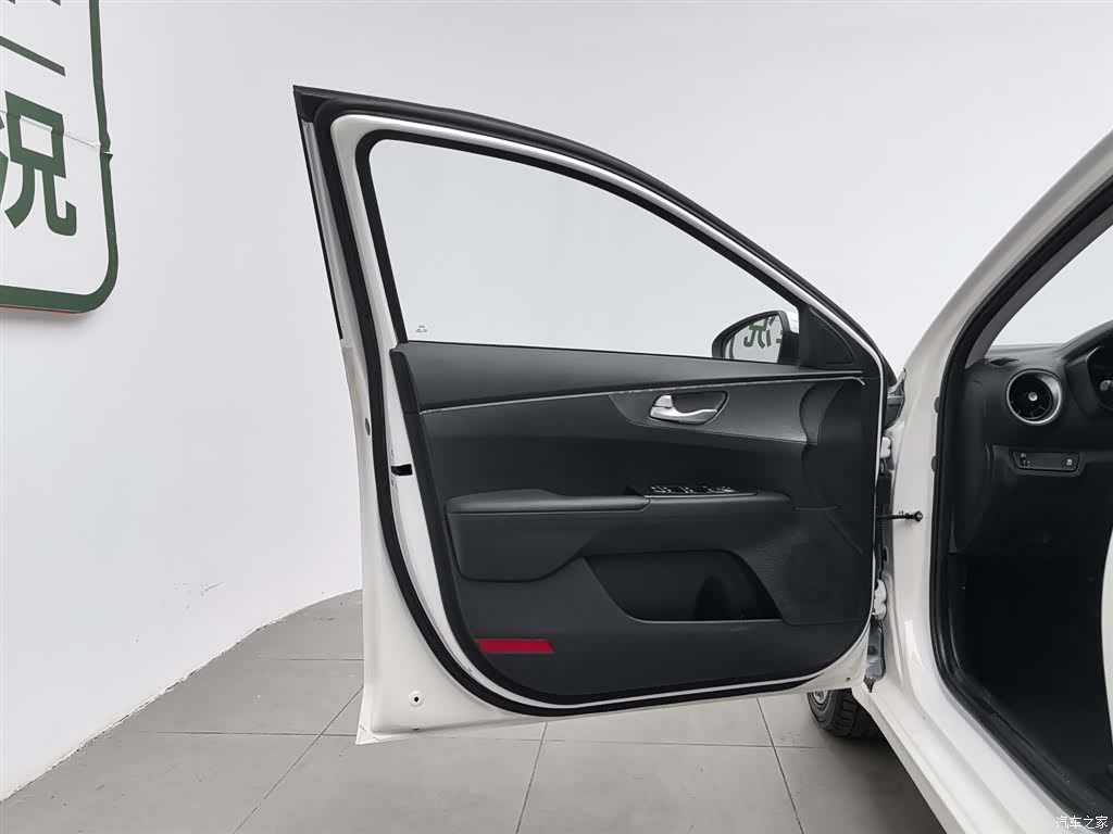 Kia K3, 2021 8
