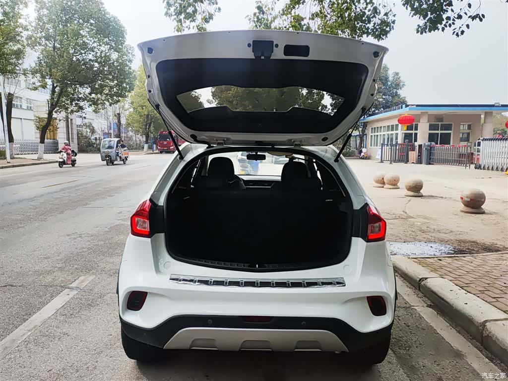 Geely X3, 2018 15