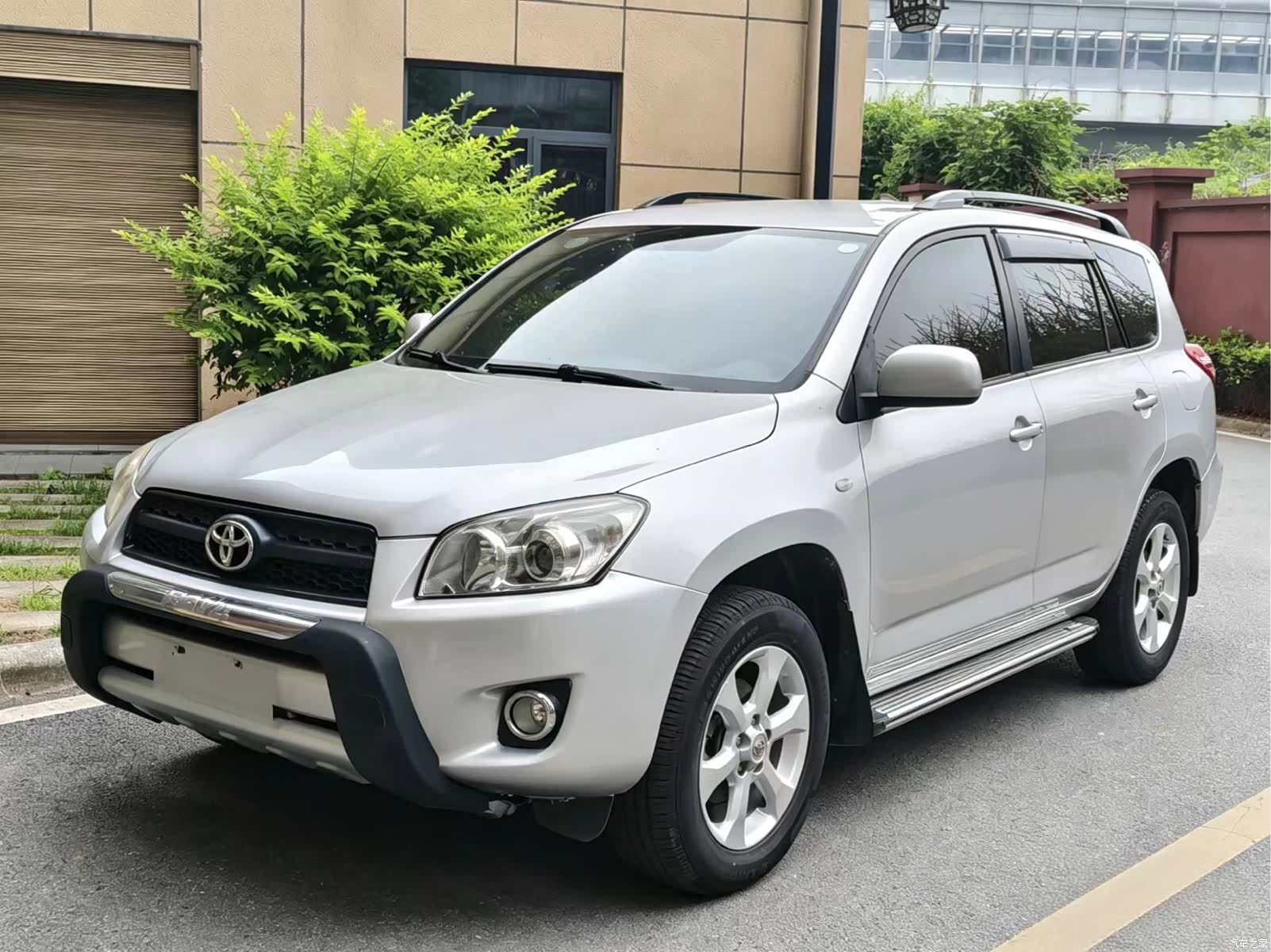 Toyota RAV4, 2013 1