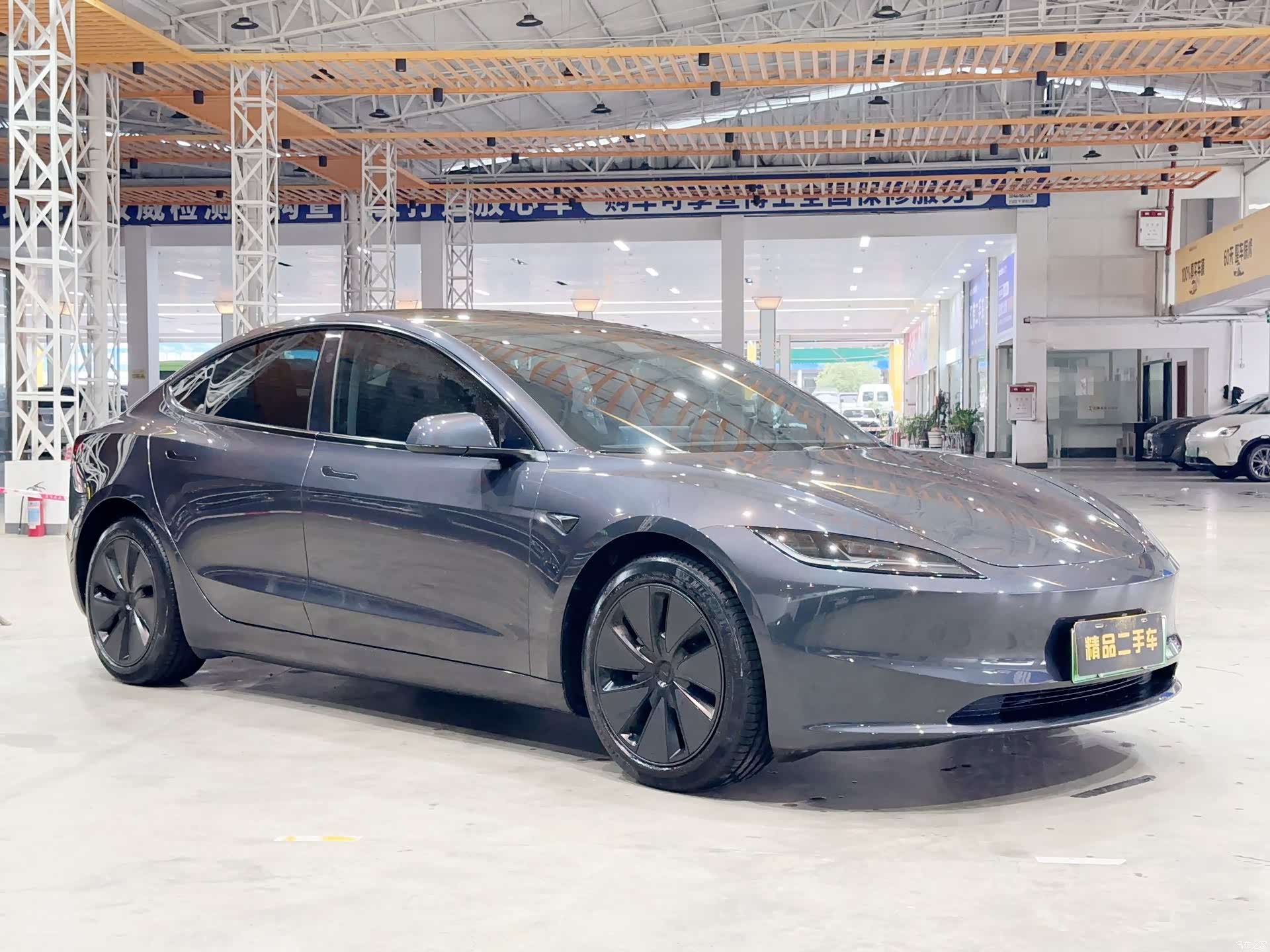 Tesla Model 3, 2024 3