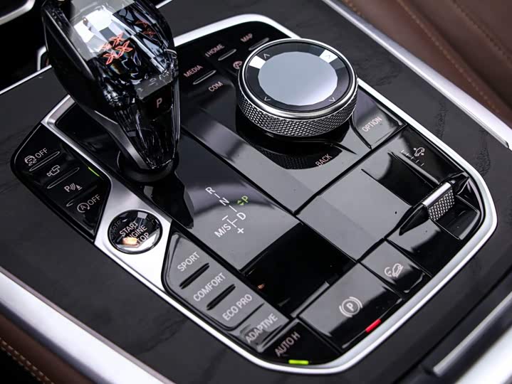 BMW X7 2019 xDrive40i Leading hao hua tao zhuang