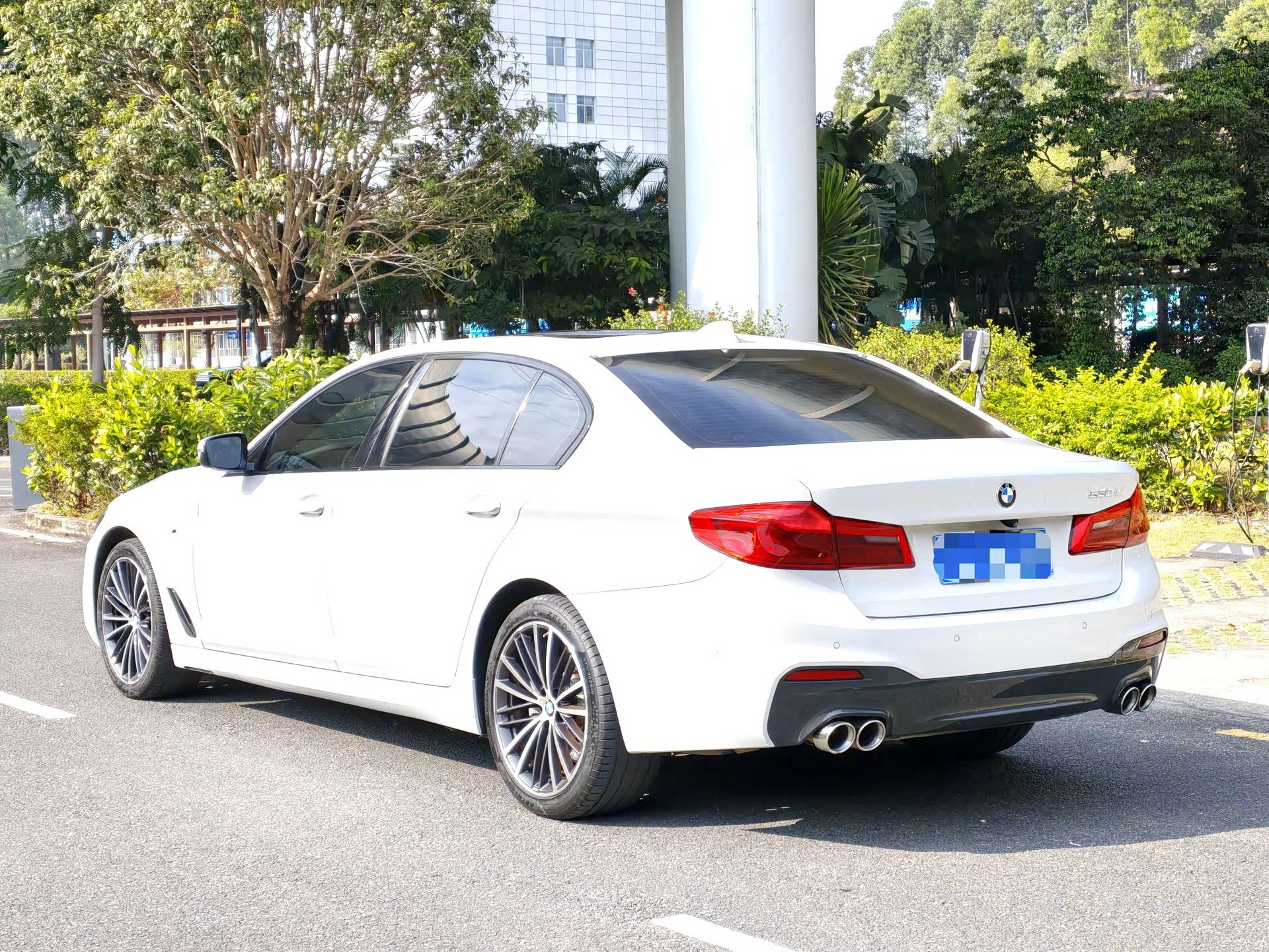 BMW 5 Series, 2020 4