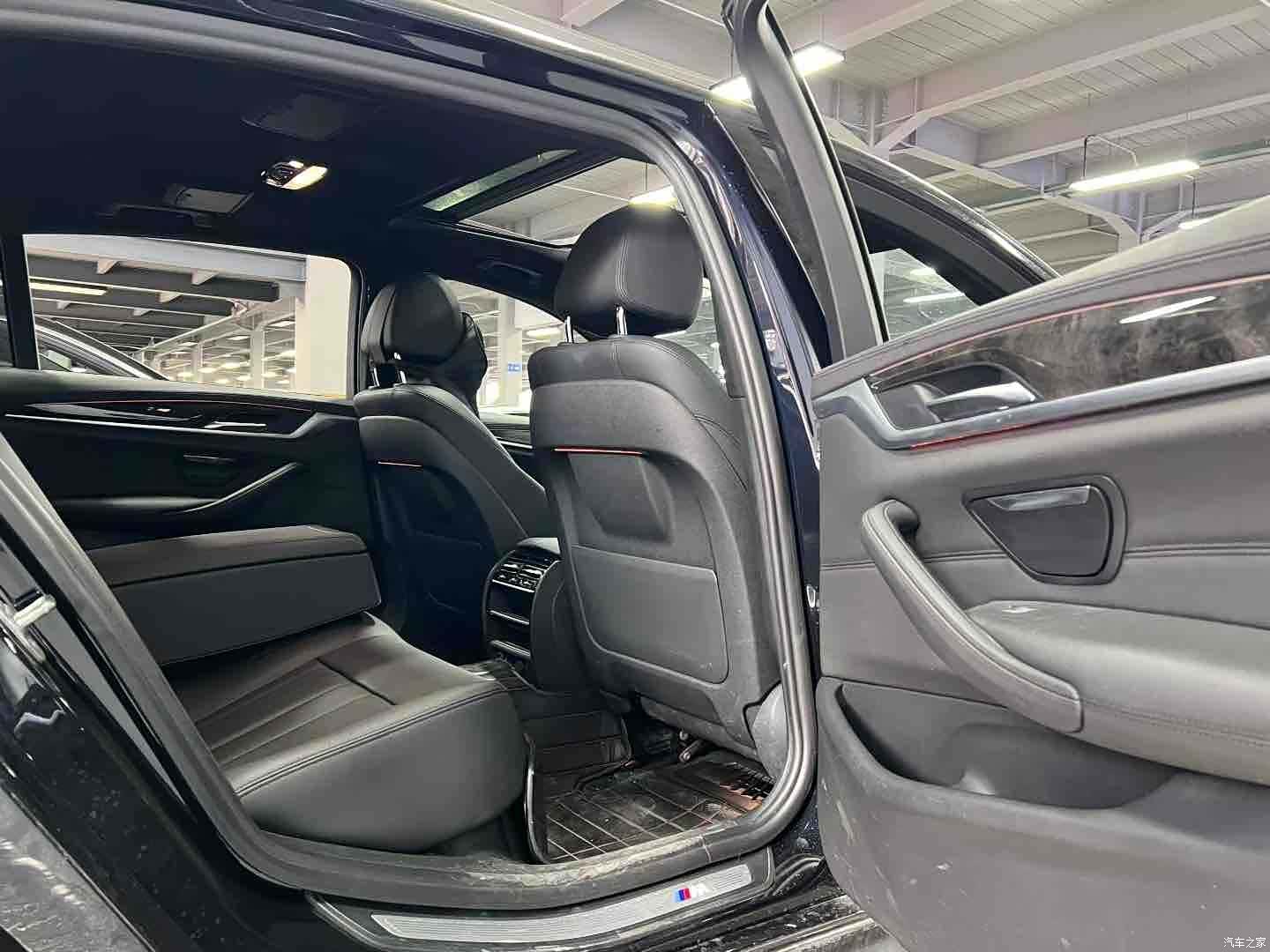 BMW 5 Series, 2018 6