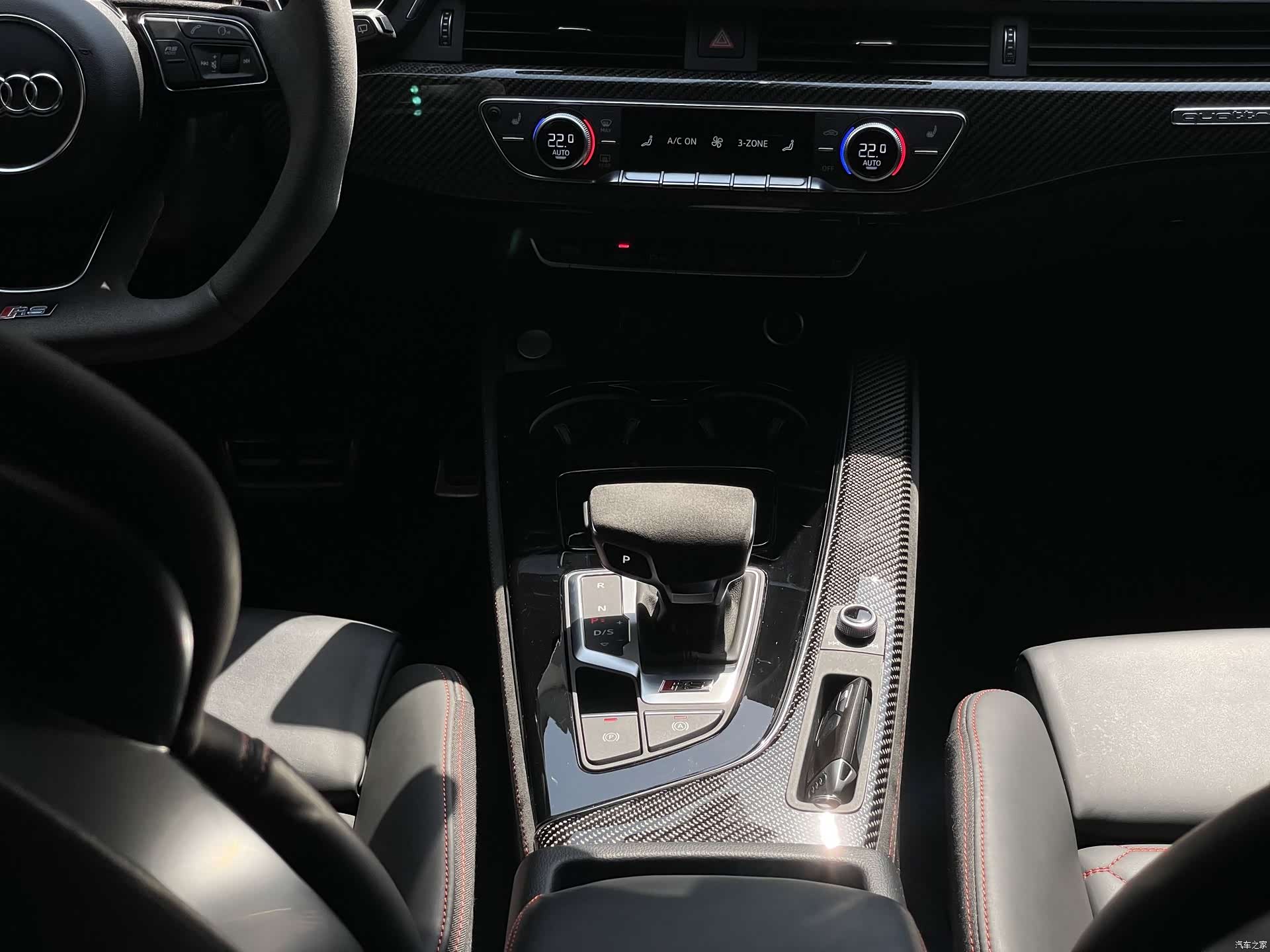 Audi RS4, 2021 13