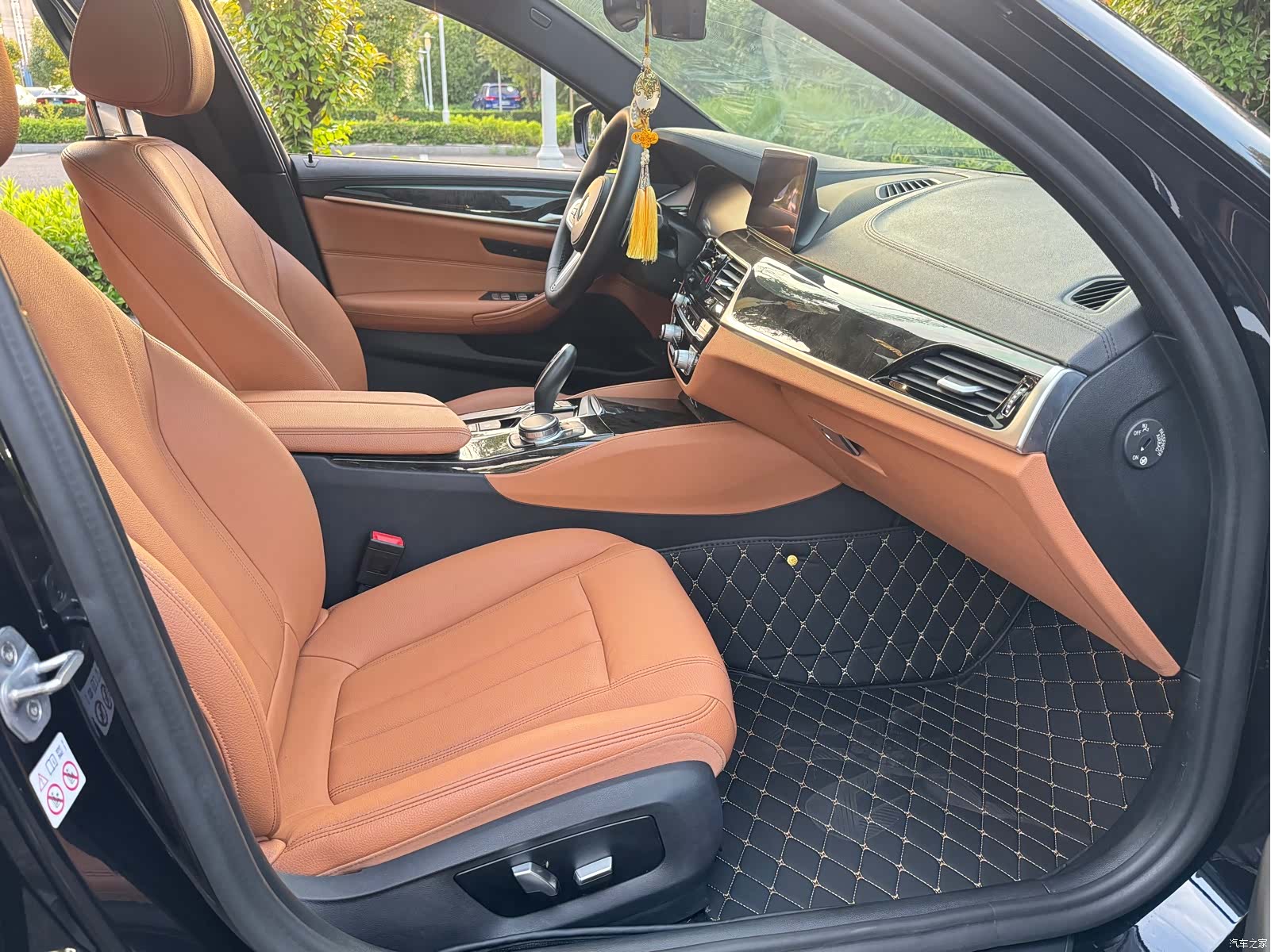BMW 5 Series, 2019 10