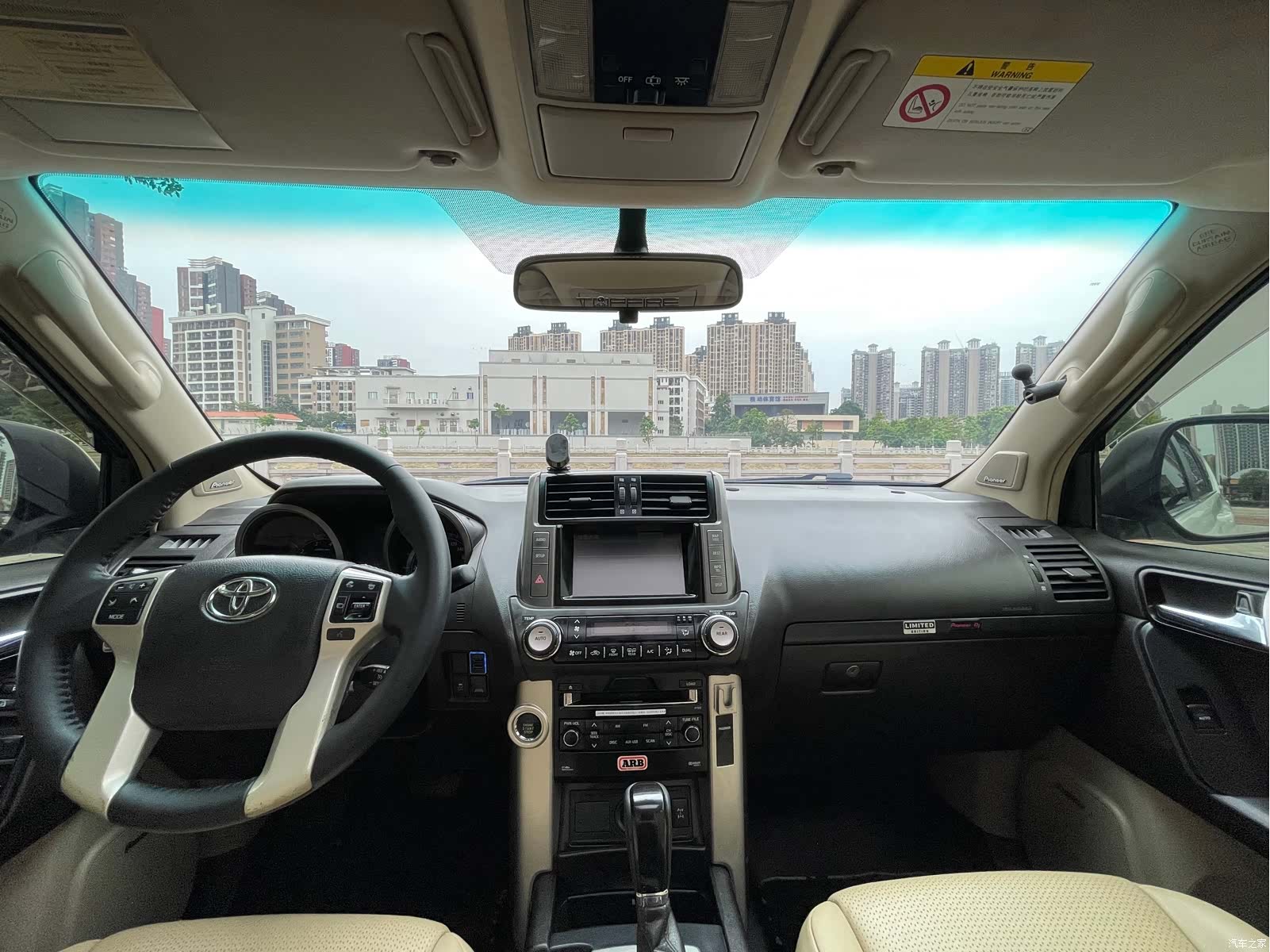 Toyota Prado, 2010 11