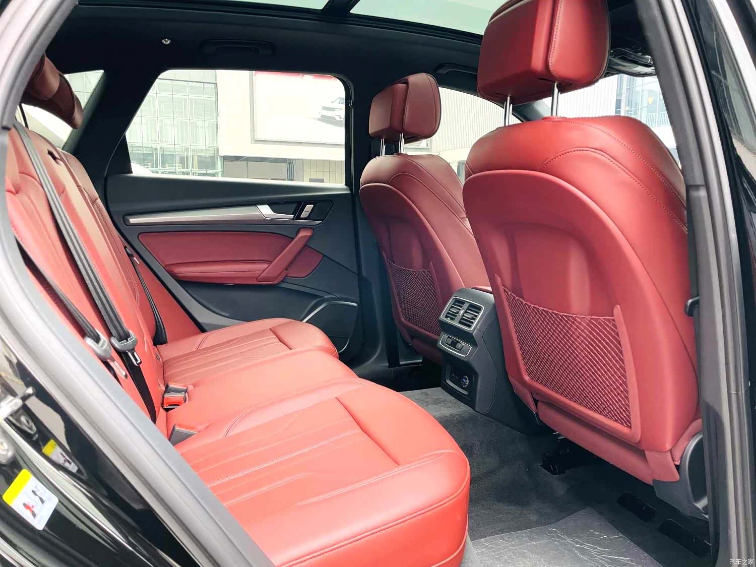 Audi Q5L, 2024 4