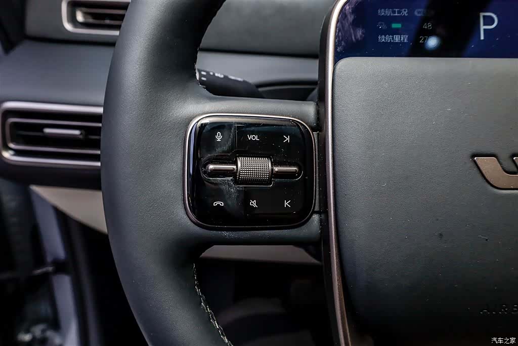 Li Auto MEGA, 2025 22