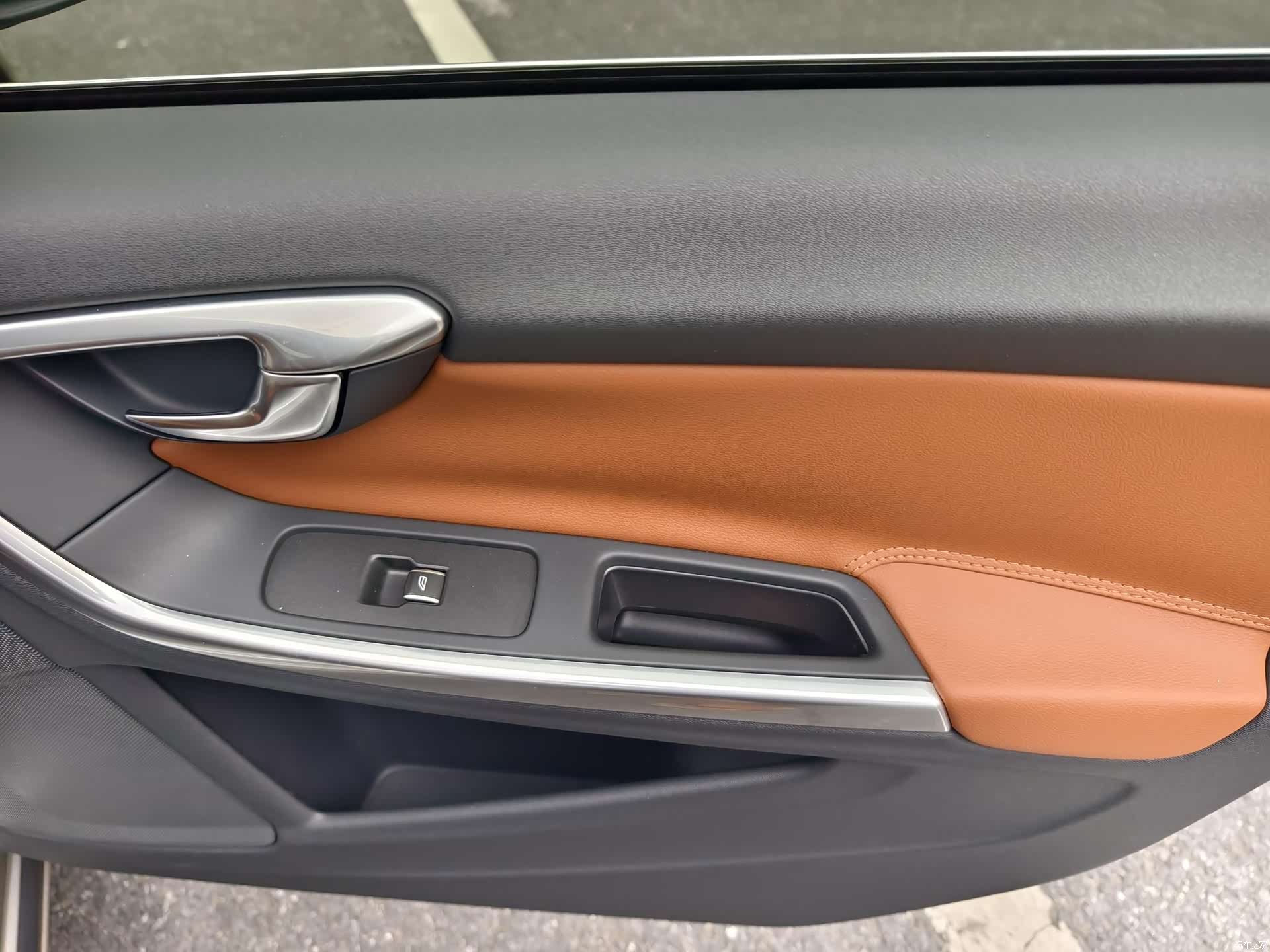 Volvo S60, 2015 17