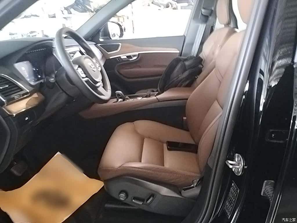 Volvo XC90, 2024 15
