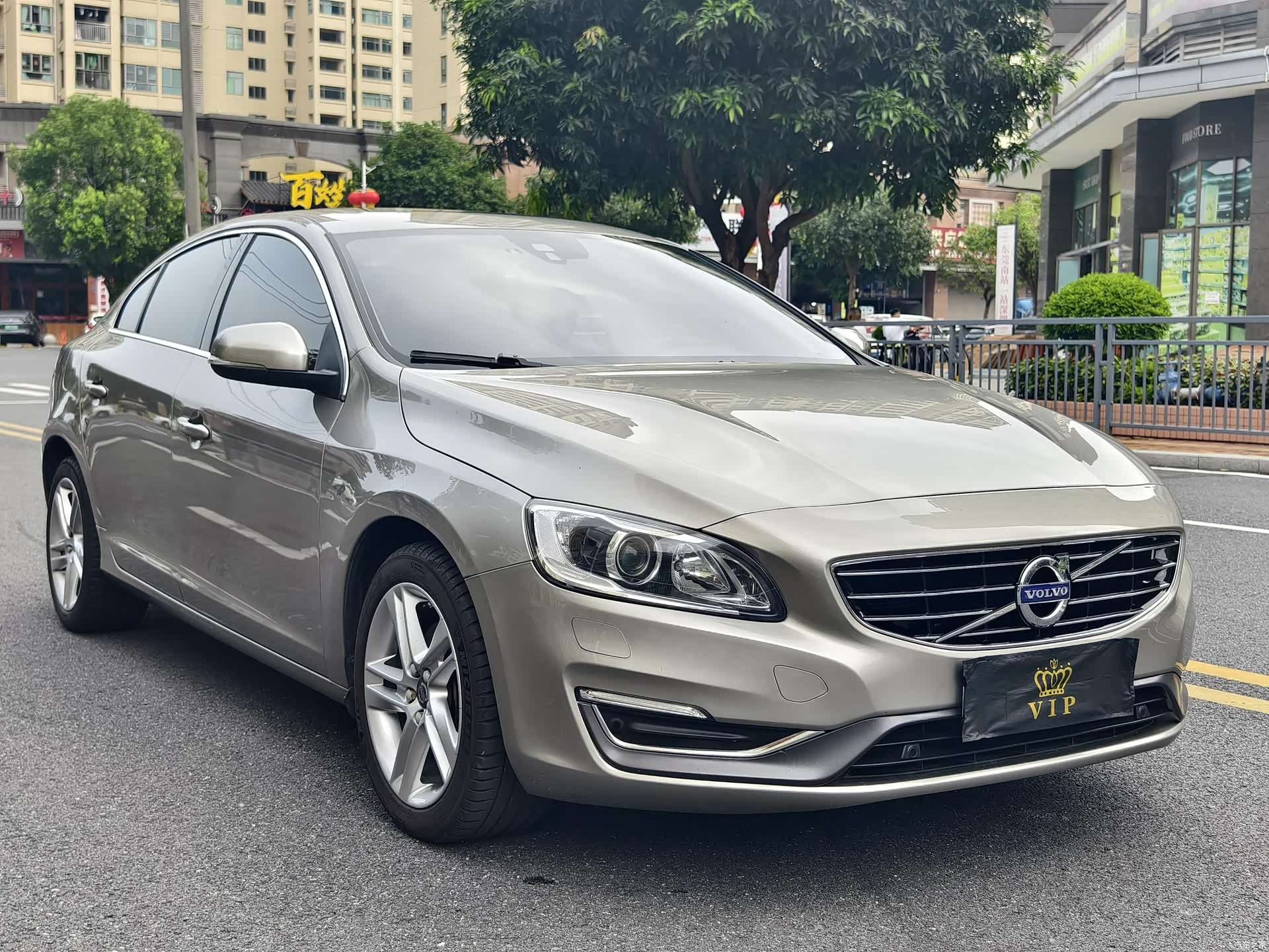 Volvo S60, 2015 3