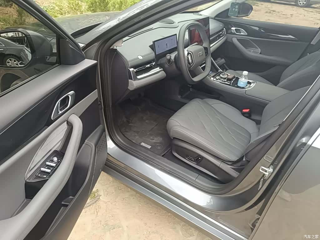 Geely A7, 2025 16