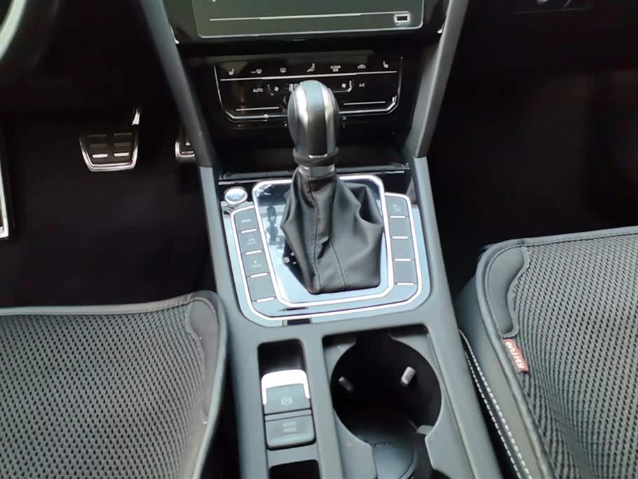 Volkswagen Magotan GTE