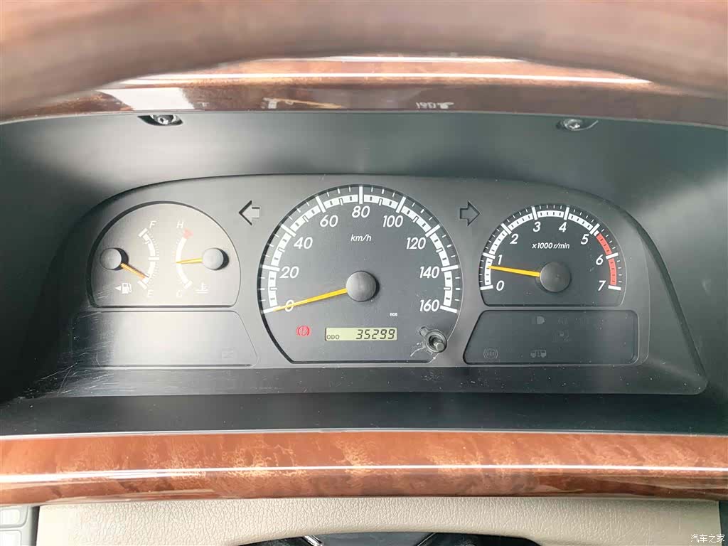 Toyota Coaster, 2017 6