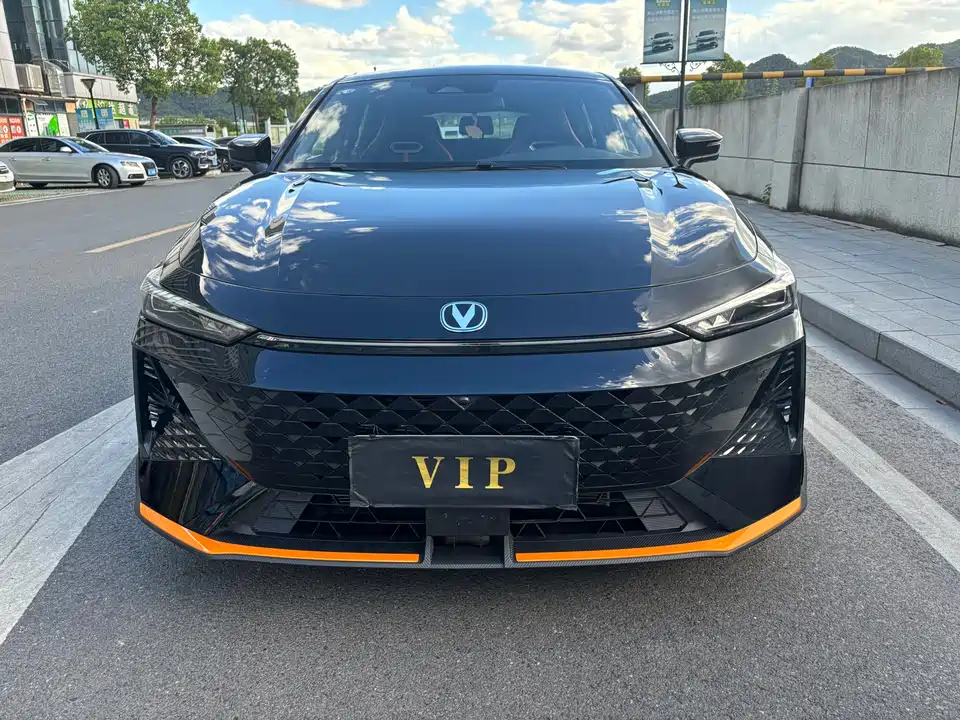Changan UNI-V