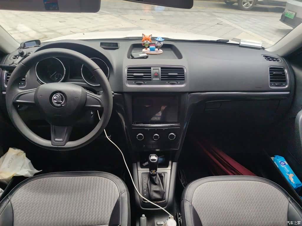 Skoda Yeti, 2018 9