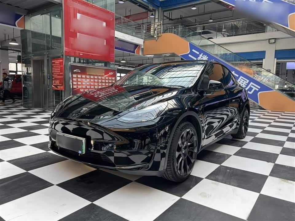 Tesla Model Y Tesla Model Y