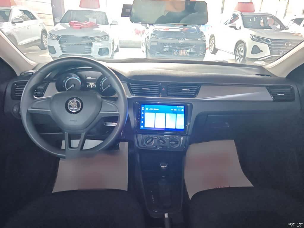 Skoda Rapid, 2021 17