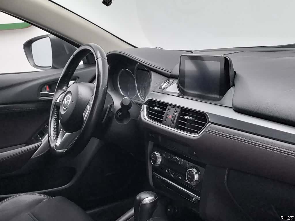 Mazda Atenza, 2017 22
