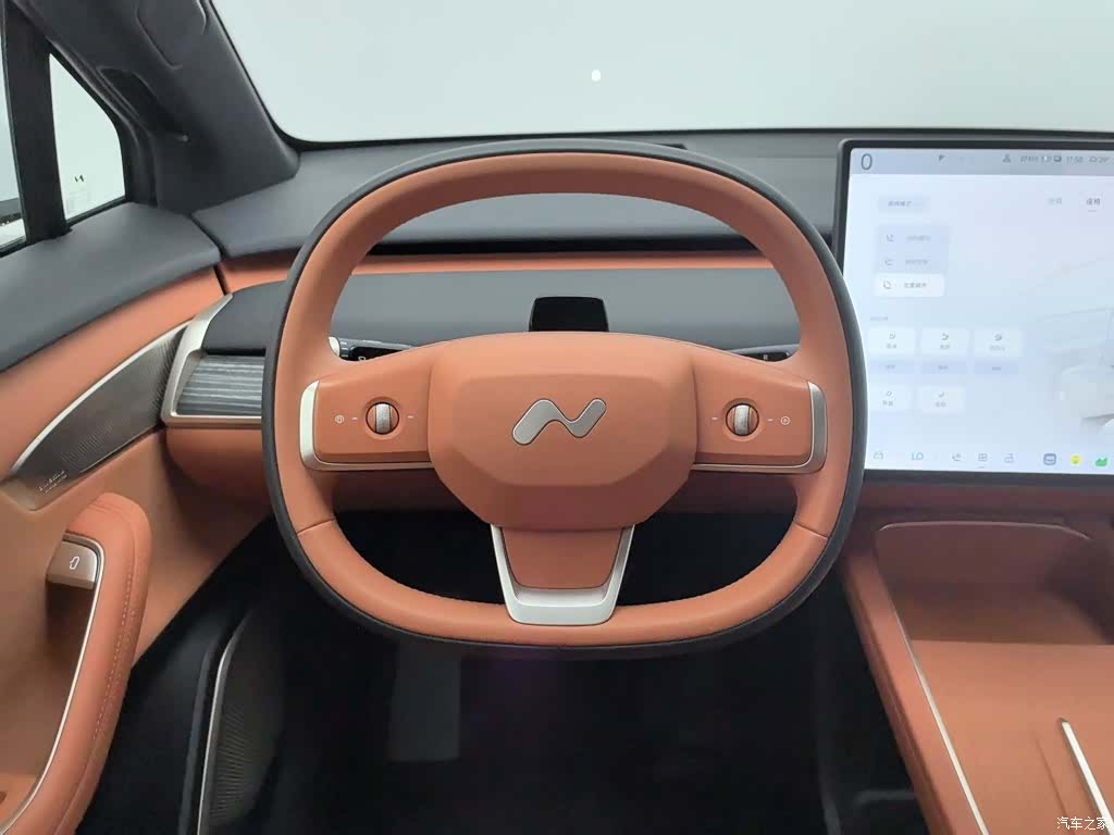 NIO L60, 2025 11