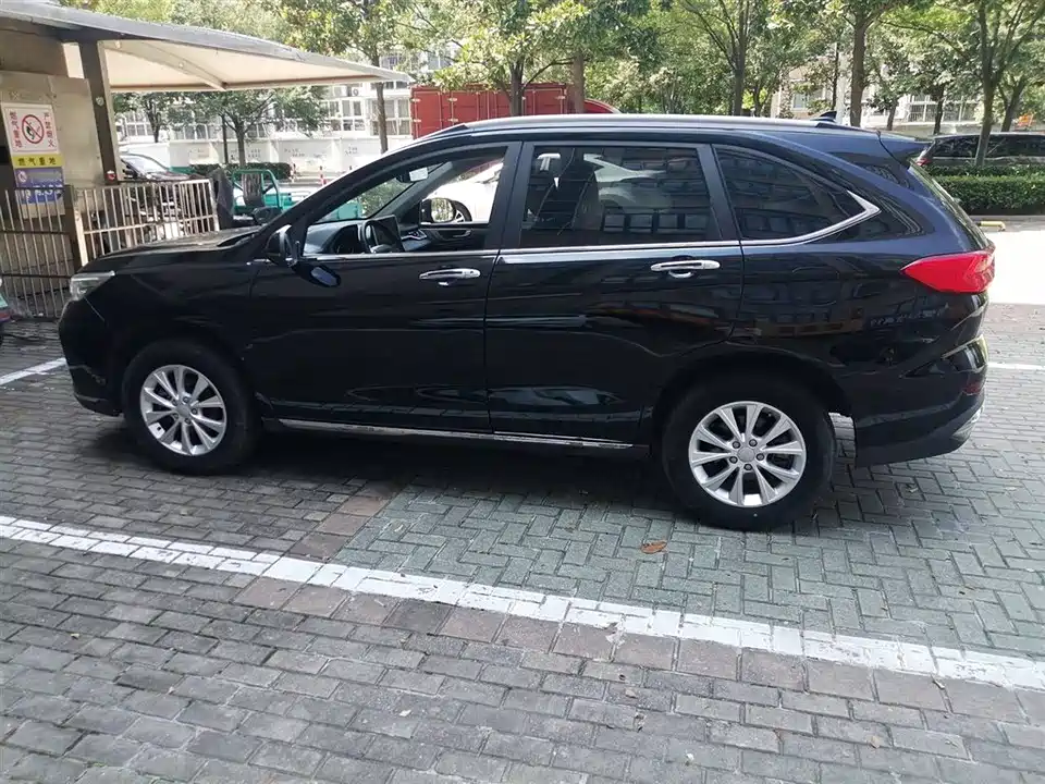 Haval M6