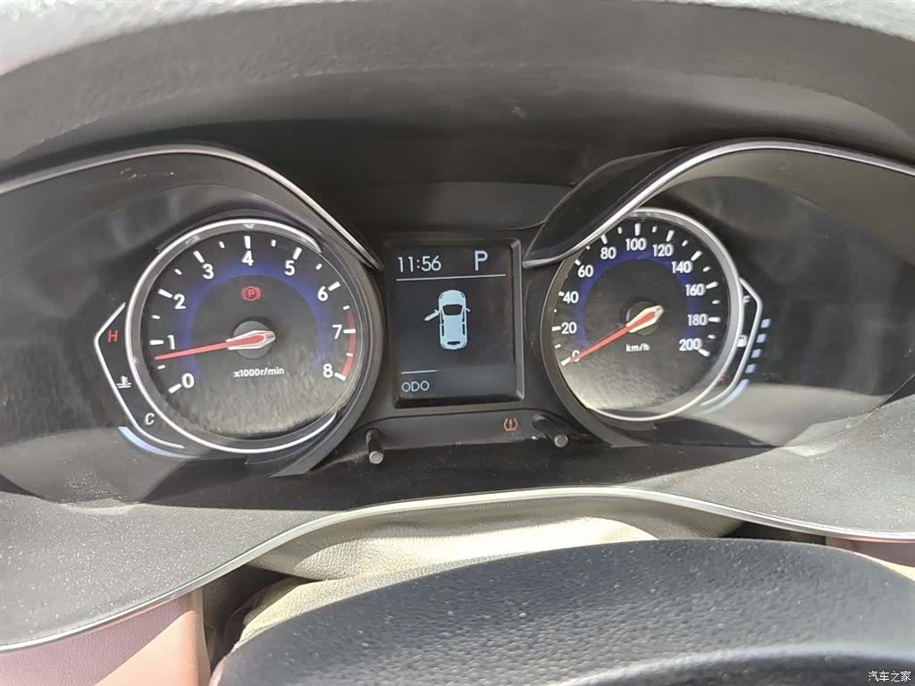 BAIC Q35, 2017 4