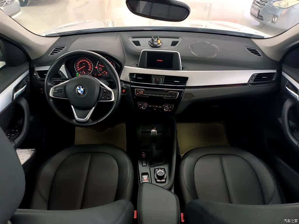 BMW X1, 2017 10