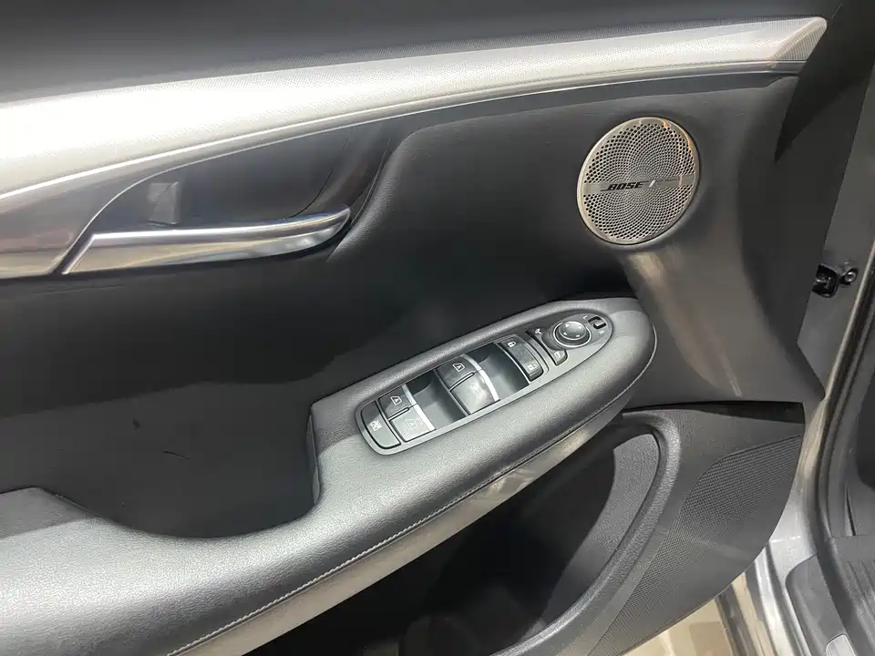 Infiniti QX50