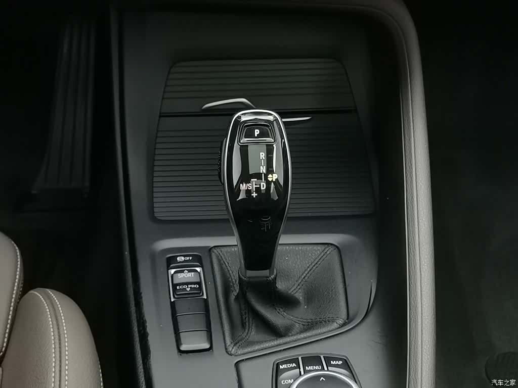 BMW X1, 2020 13