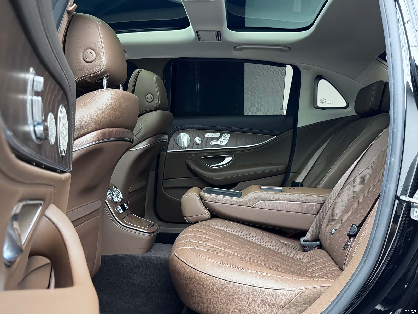 Mercedes-Benz E-Class, 2021 17