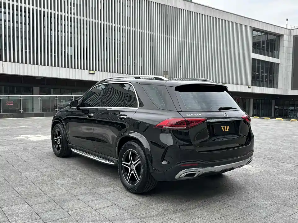 Mercedes-Benz GLE Mercedes-Benz GLE