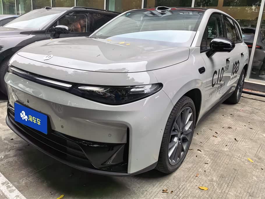 Leapmotor C10