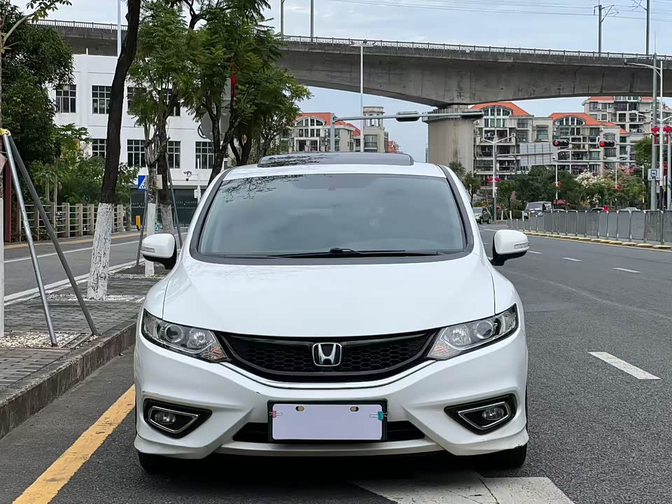 Honda Jade