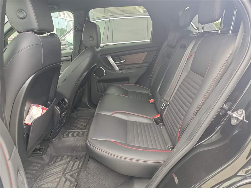 Land Rover Discover sports