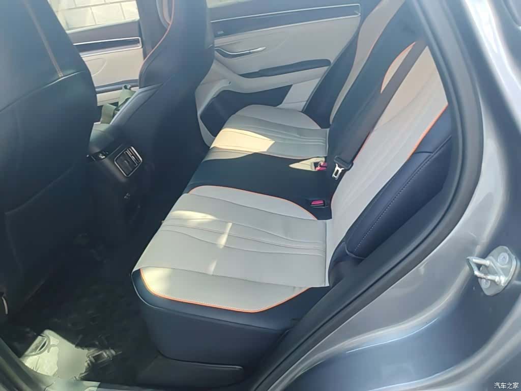 BYD Song, 2022 17