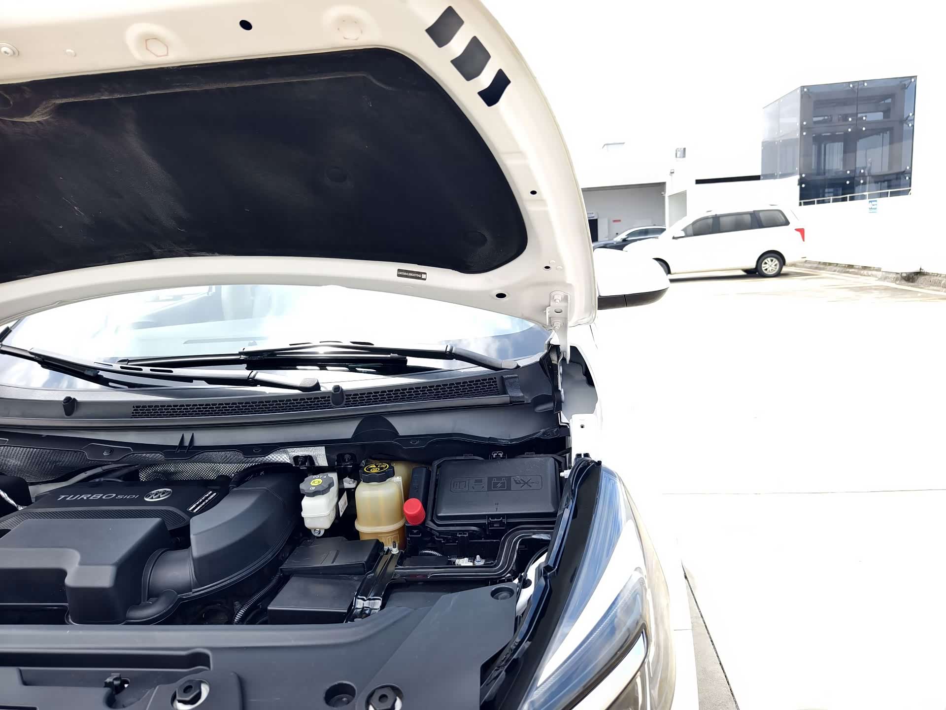 Buick GL8, 2023 17