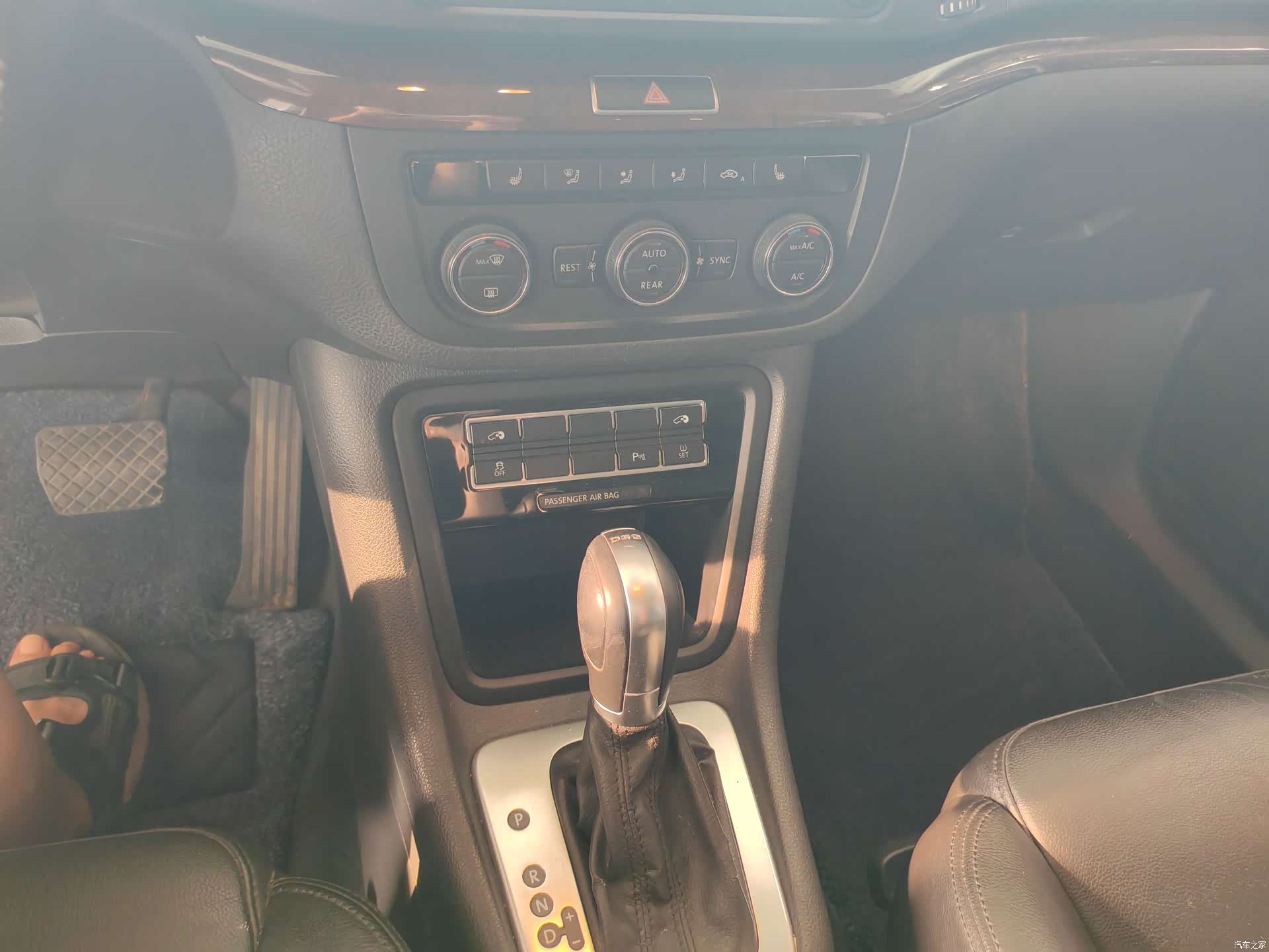 Volkswagen Xia, 2016 8