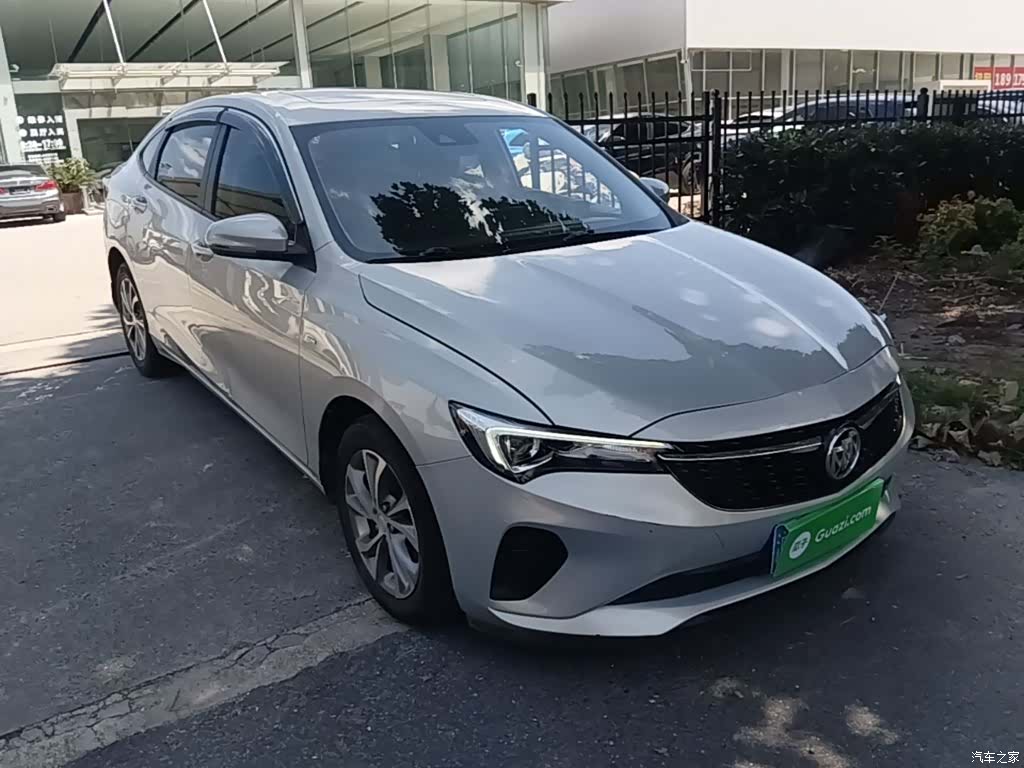 Buick Verano, 2022 4