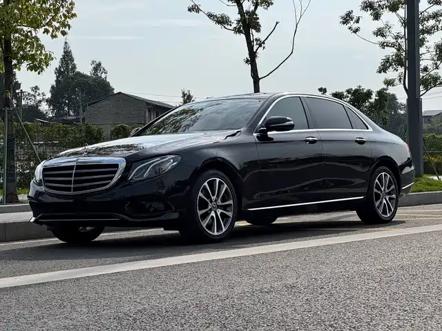Mercedes-Benz E-Class 2019 — купить из Китая под заказ